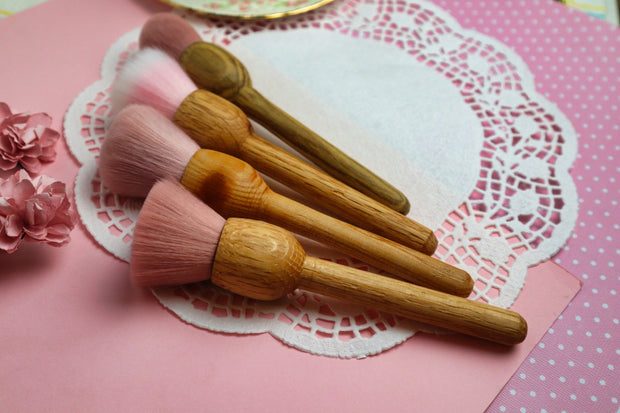 Reclaimed Red Oak - Face Brush Set